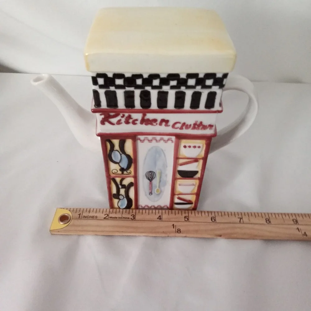 MSRF Inc whimsical ceramic